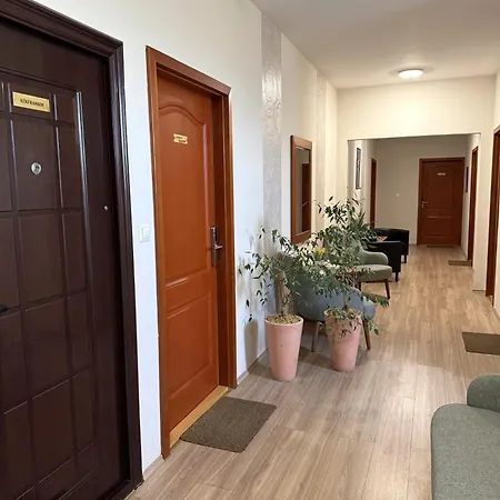 Alpesi és Horgászturisztikai Központ Affittacamere 3*